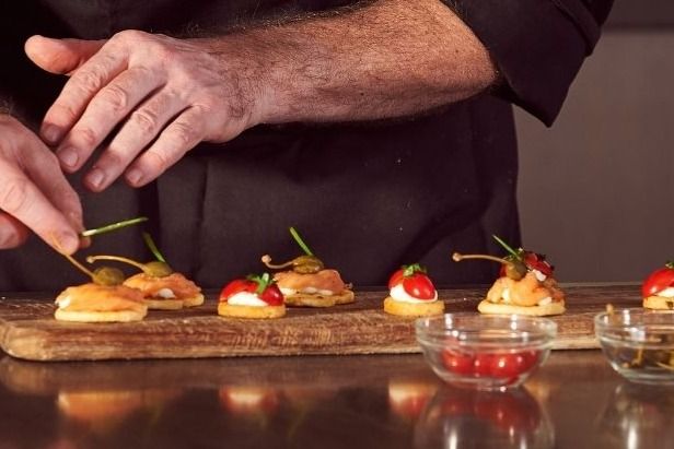 Private Chef vs Catering in New Braunfels: Which Is Better for Home Parties? (2026 Guide)