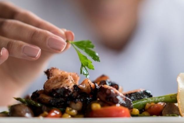 Private Chef for Airbnb in Austin: The Ultimate 2026 Guide for Groups & Parties