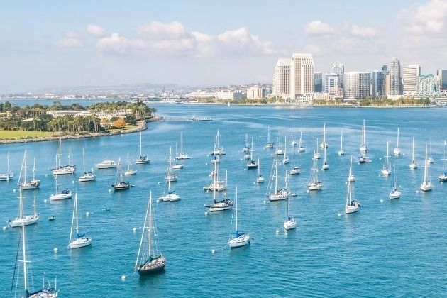 Private Chef vs Catering in San Diego: Which Is Better for Home Parties? (2026 Guide)